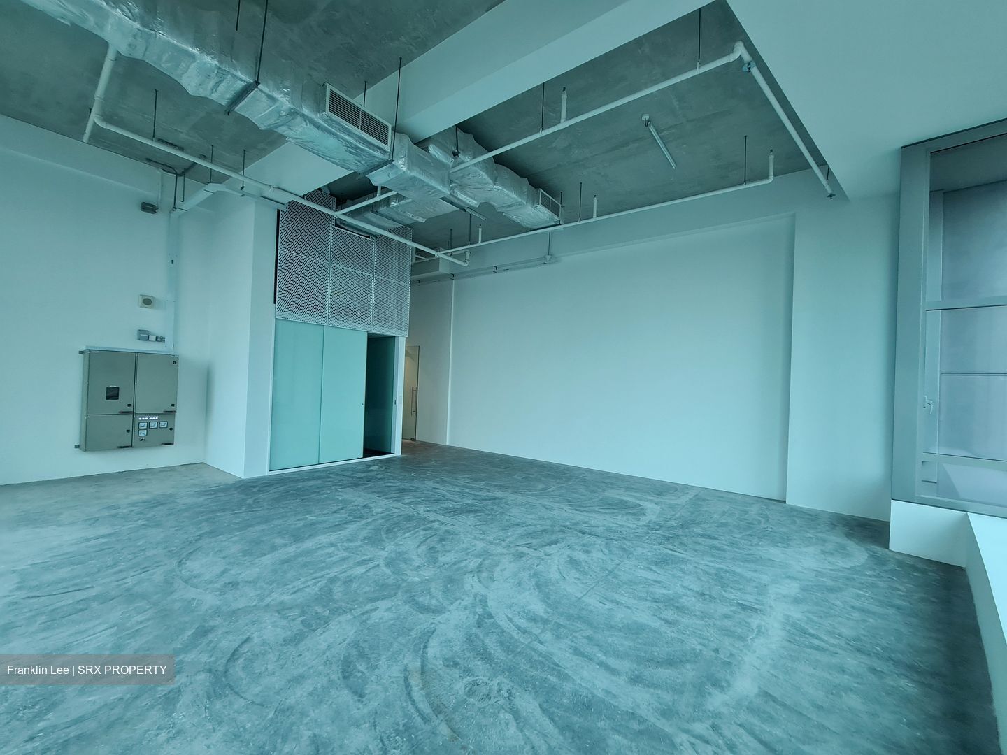 Arc 380 (D8), Office #592955621